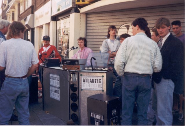 lokatieuitzendingvanuitdeschoutenstraattehilversum.jpg